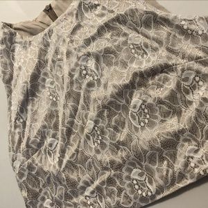 LACE CROP TOP
